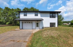 26563 Tarlton Adelphi Road, Laurelville, OH 43135