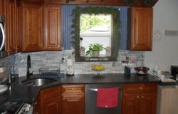 100 Lake Road, Lake Katrine, NY 12449