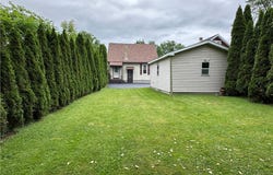 19 Whitesboro Street, Whitestown, NY 13495