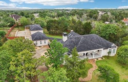 125 Carriage Ct, Bastrop, TX 78602