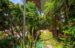 828 Wonder View Drive, Calabasas, CA 91302