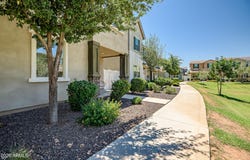 2252 S BASMATH Lane, Gilbert, AZ 85295