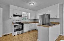 356 LAKESHORE CIRCLE, WARRIOR, AL 35180