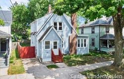 1340 Ashland Avenue NE, Grand Rapids, MI 49505