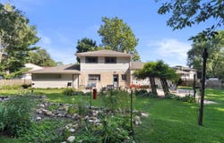 1504 Roosevelt Ave, Racine, WI 53406
