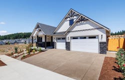 785 RILEY DR, Silverton, OR 97381