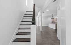 275 East Fourth Street, Lexington, KY 40508