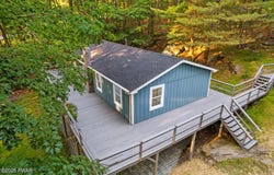 173 Water View Drive, Hawley, PA 18428