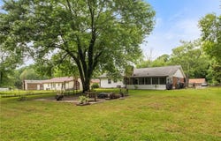 1906 Middlewood Court, High Point, NC 27265