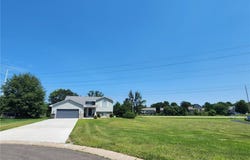 1641 155th Avenue NW, Andover, MN 55304