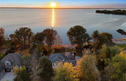 3555 NICOLET Drive, GREEN BAY, WI 54311-7201