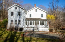 11 Hodge Road, Roxbury, CT 06783