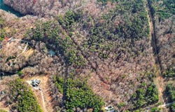 76.66 acres Frontage Road and Knollwood Drive Road unit: Keowee Interior, Seneca, SC 29678