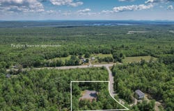19 Autumn Road, Ellsworth, ME 04605