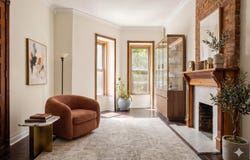 425 PUTNAM Avenue, Brooklyn, NY 11221