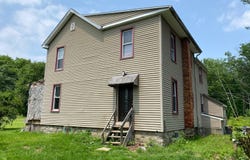26 Verbraska Ave, Amsterdam, NY 12010