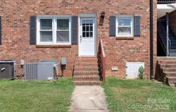 718 E Maple Avenue, Gastonia, NC 28054