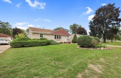 6324 Lee Avenue N, Brooklyn Center, MN 55429