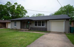 2206 N Shannon Street, Sherman, TX 75092