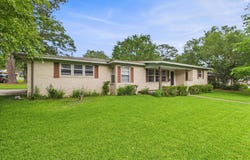 109 Indian Mound Road, Lafayette, LA 70501