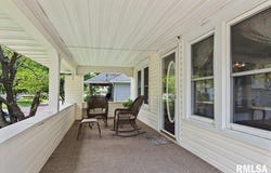1113 Vandeveer Street, Taylorville, IL 62568