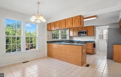 2710 STRONGS COURT, CROFTON, MD 21114