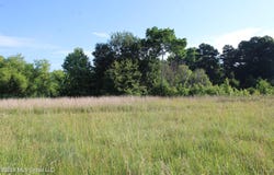 400 Memphis Street, Hernando, MS 38632