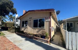 320 14th, Huntington Beach, CA 92648