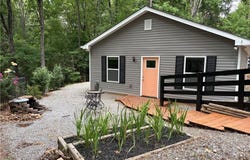 312 Aurum Hill Drive, Cleveland, GA 30528