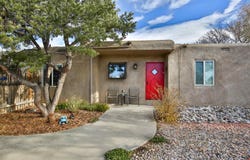 1117 Gusdorf, Taos, NM 87571