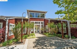 92 Marina Lakes DR, Richmond, CA 94804