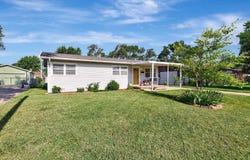 3213 S Everett St, Wichita, KS 67217