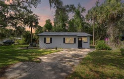 1701 WAPALAW STREET, PALATKA, FL 32177