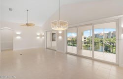 175 Ave De La Mer, Palm Coast, FL 32137