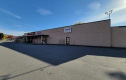 5 MOUNTAIN MALL, SHICKSHINNY, PA 18655