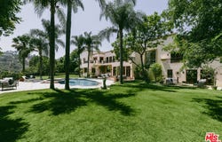 3364 Clerendon Rd, Beverly Hills, CA 90210