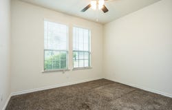 3235 Hunters Glen Drive, Aubrey, TX 76227