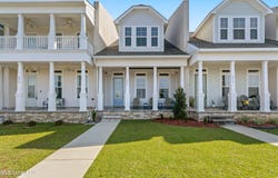 3012 Dock Street, Pascagoula, MS 39567