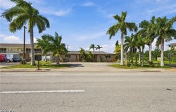 5204 Coronado Parkway, Cape Coral, FL 33904