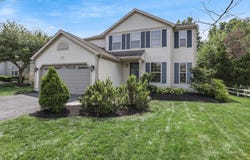 1386 Cottonwood Drive, Lewis Center, OH 43035