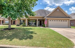 9777 HELMSLEY Circle, Montgomery, AL 36117