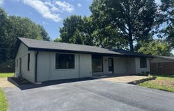 2720 Apache Drive, Bowling Green, KY 42104