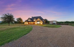 12201 Madison Lane, Justin, TX 76247