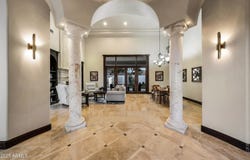 1423 E BEVERLY Lane, Phoenix, AZ 85022
