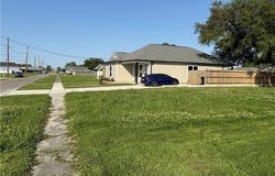 2421 MAUREEN Lane, Meraux, LA 70075