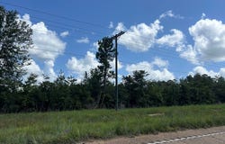 Hwy 570, Summit, MS 39666