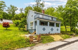 2513 Grove Rd, South Park, PA 15129