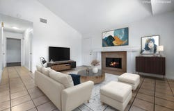 1151 Chestnut Avenue S, Fresno, CA 93702