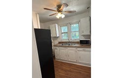 1236 Stewart Street, Des Moines, IA 50316