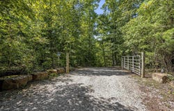 3700 Shoemaker Ridge, Beattyville, KY 41311